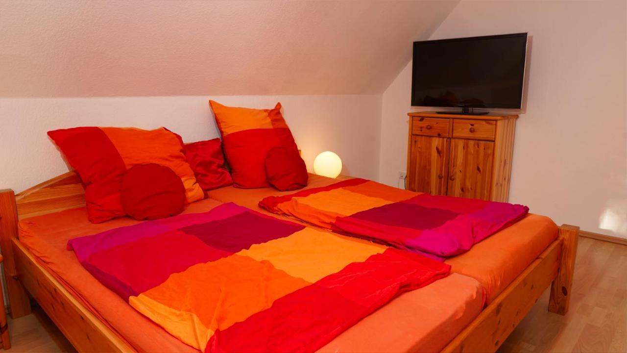 3 Schlafzimmer 8 Gaste Ruhig 110Qm Nahe Flughafen Norderstedt Exteriér fotografie