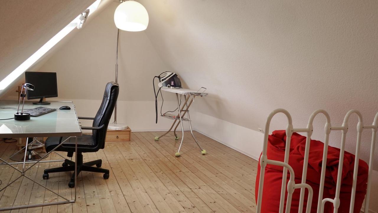 3 Schlafzimmer 8 Gaste Ruhig 110Qm Nahe Flughafen Norderstedt Exteriér fotografie