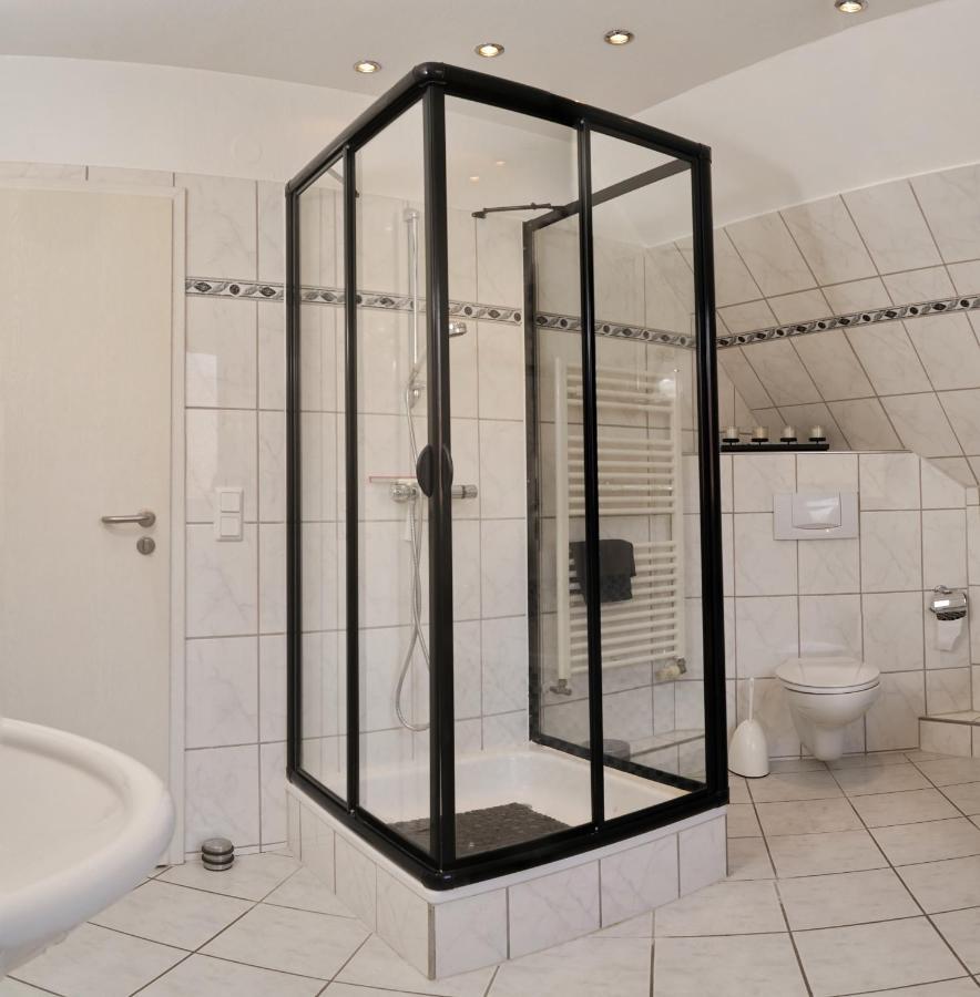 3 Schlafzimmer 8 Gaste Ruhig 110Qm Nahe Flughafen Norderstedt Exteriér fotografie